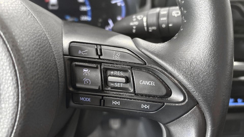 Toyota Yaris Cross 1,5 Hybrid Active Tech e-CVT 5d