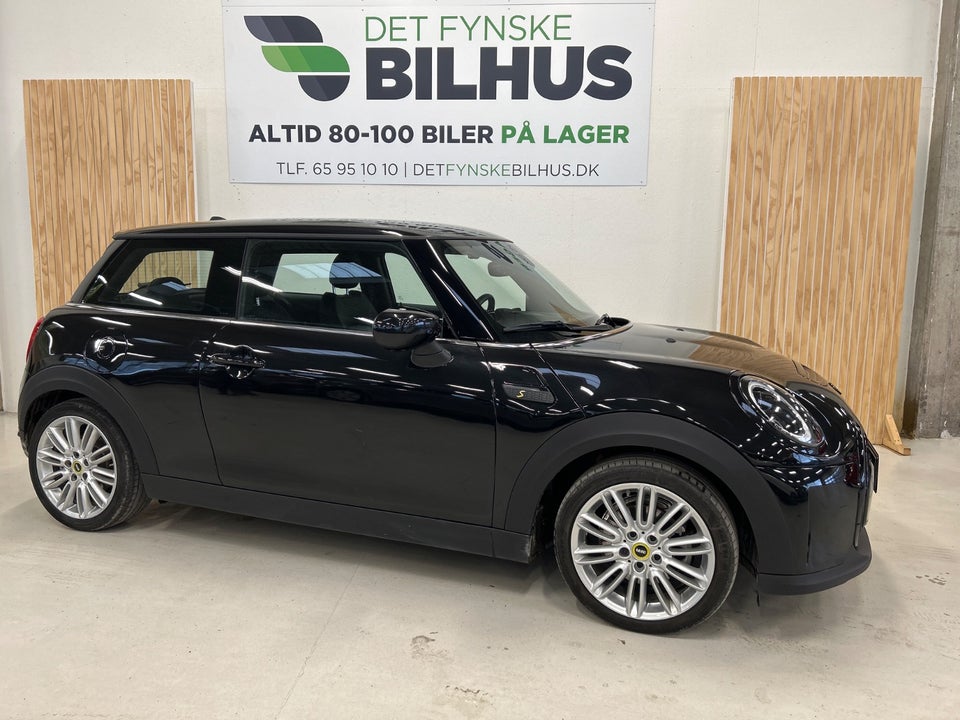 MINI Cooper SE Classic 3d