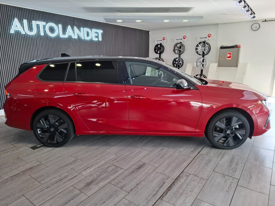 Opel Astra-e 54 GS Sports Tourer 5d