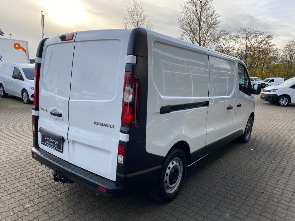 Renault Trafic T29 2,0 dCi 145 L2H1