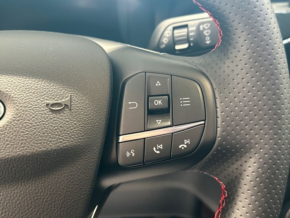 Ford Kuga 2,5 PHEV ST-Line X CVT 5d