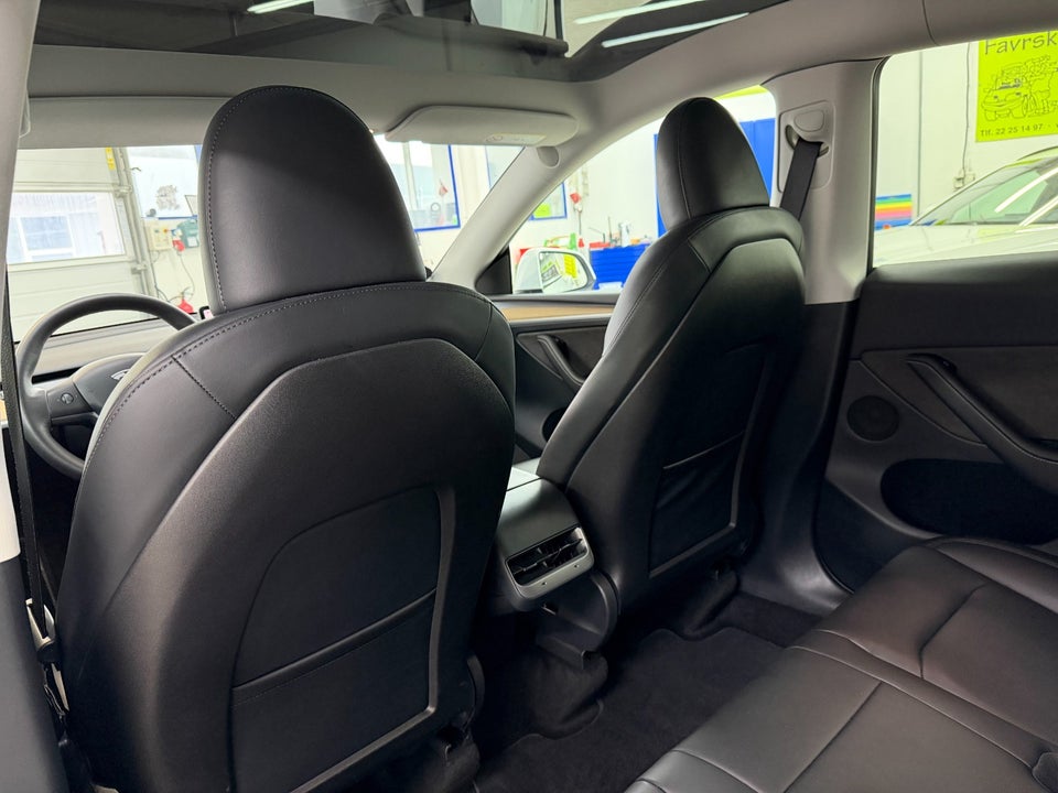 Tesla Model Y Performance AWD 5d