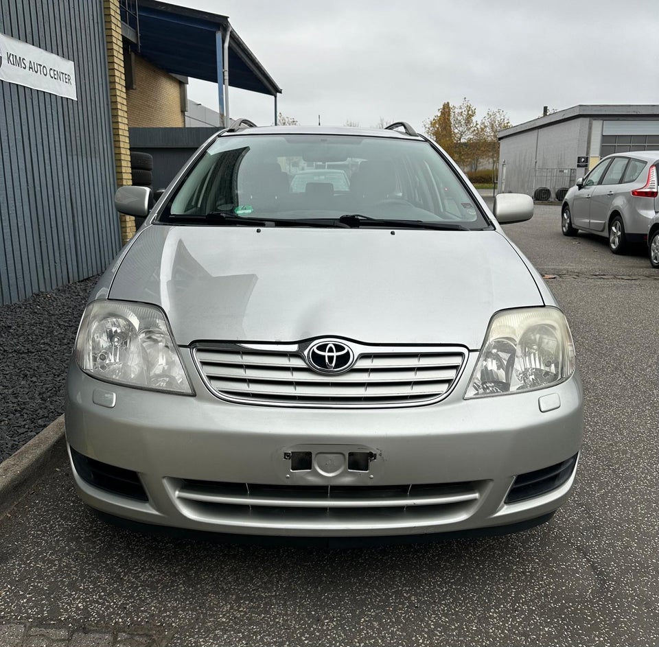 Toyota Corolla 1,6 Sol stc. 5d