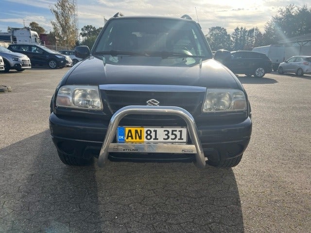 Suzuki Grand Vitara 2,5 V6 Active Van 5d