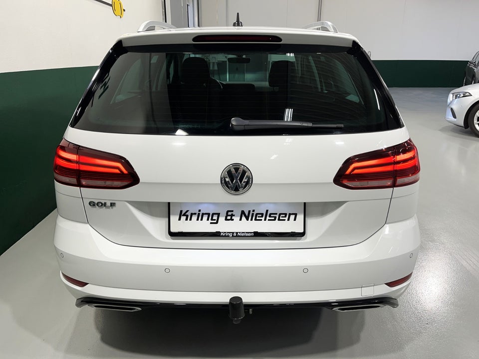 VW Golf VII 1,5 TSi 150 R-line Variant DSG 5d