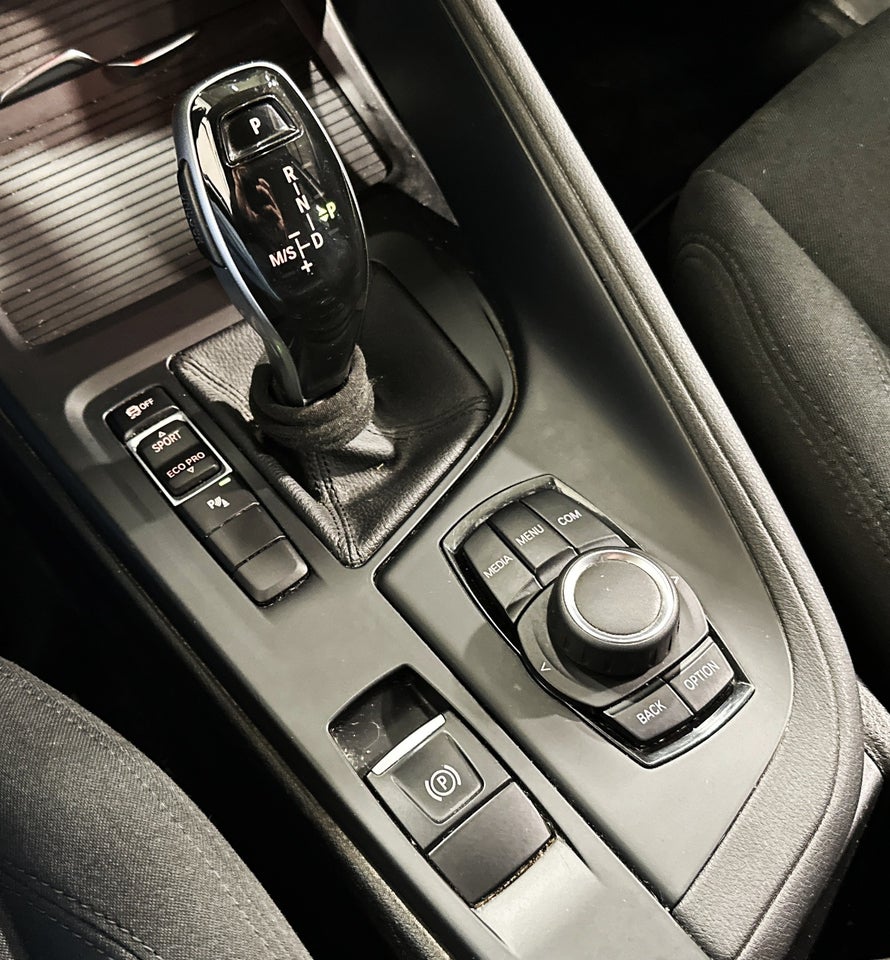 BMW X1 2,0 sDrive20i Advantage aut. 5d