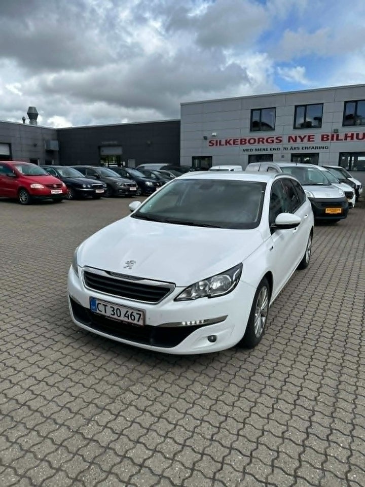 Peugeot 308 1,6 BlueHDi 120 Style SW 5d