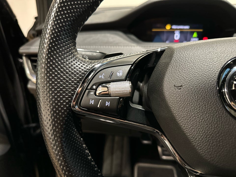 Skoda Enyaq 80 iV Sportline 5d