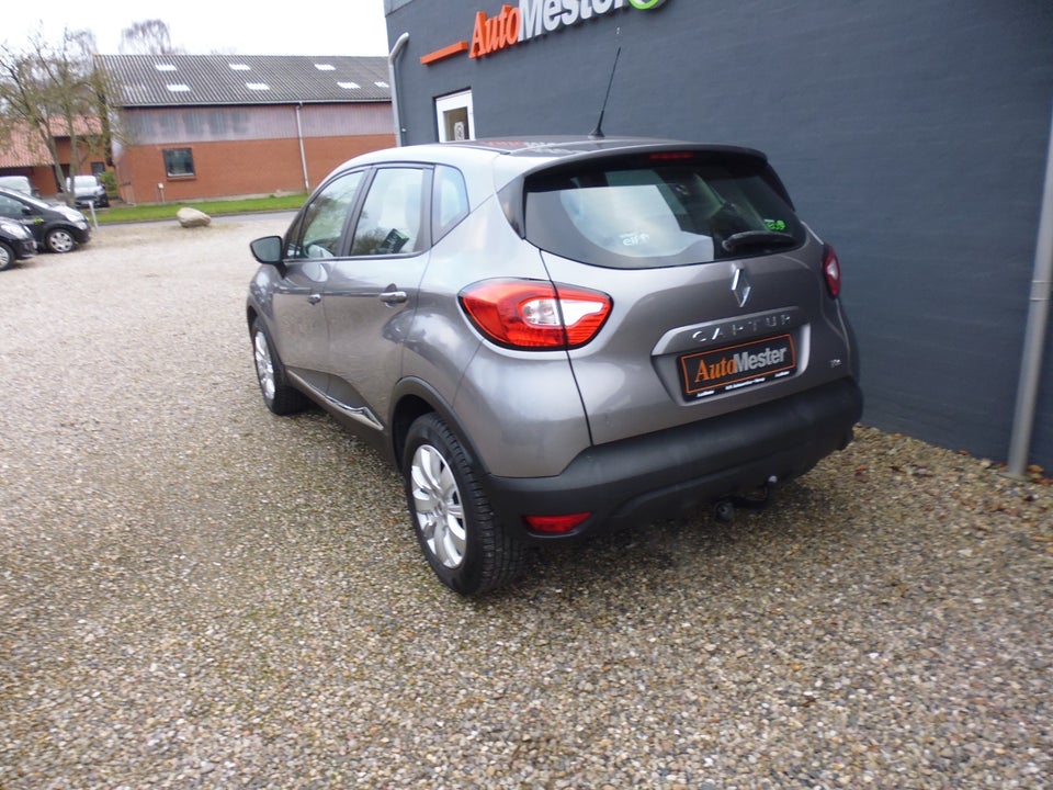 Renault Captur 0,9 TCe 90 Authentique 5d