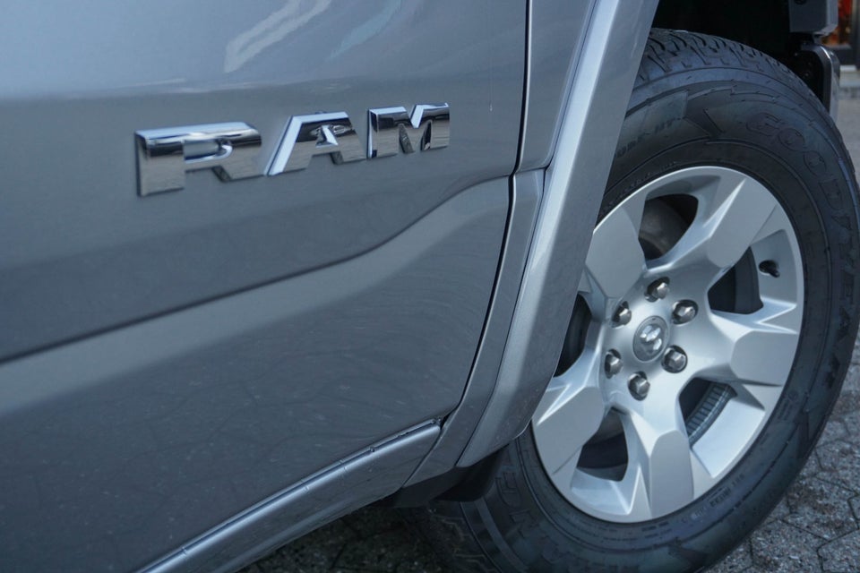 Dodge RAM 1500 3,0 Big Horn Chrome Plus aut. 4d