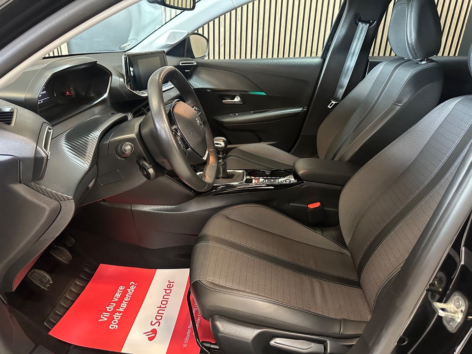 Peugeot 208 1,2 PureTech 100 Allure 5d