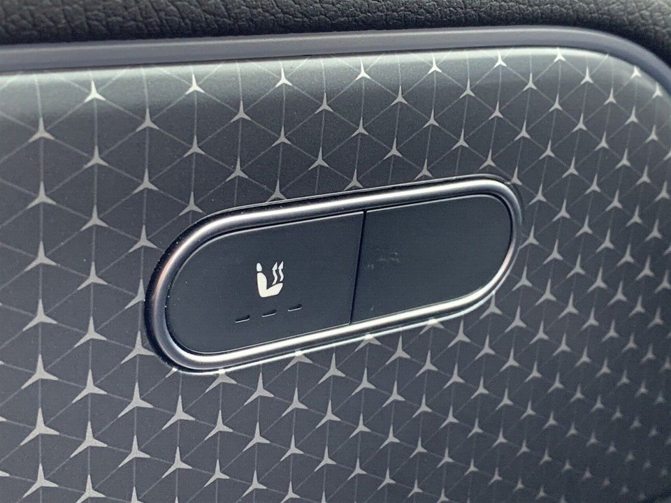 Mercedes EQB250+ AMG Line 5d