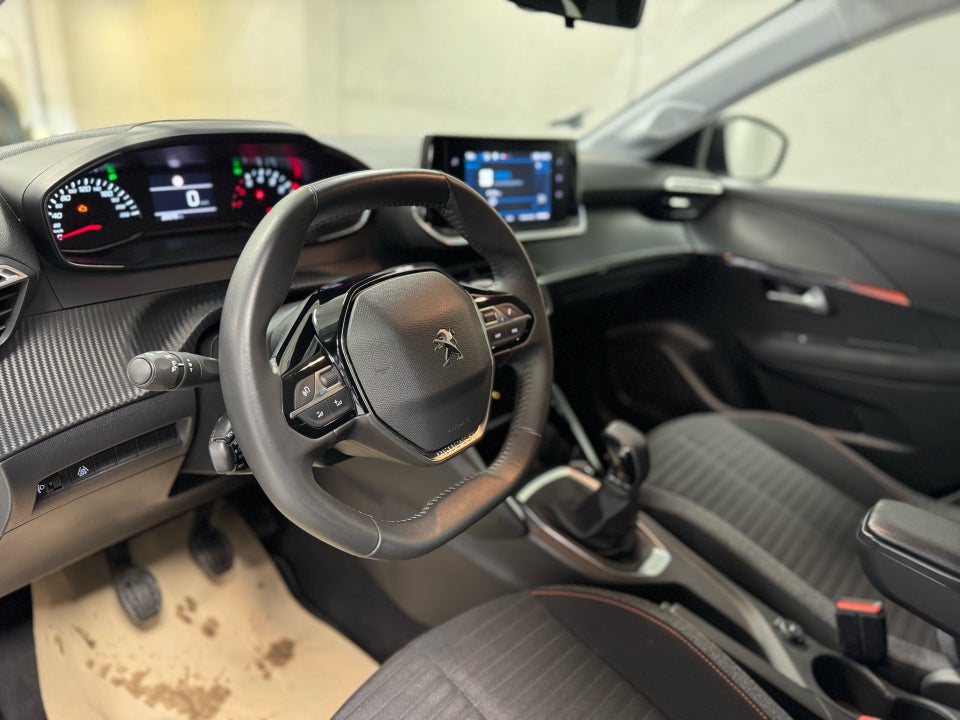Peugeot 208 1,2 PureTech 75 Active Pack 5d