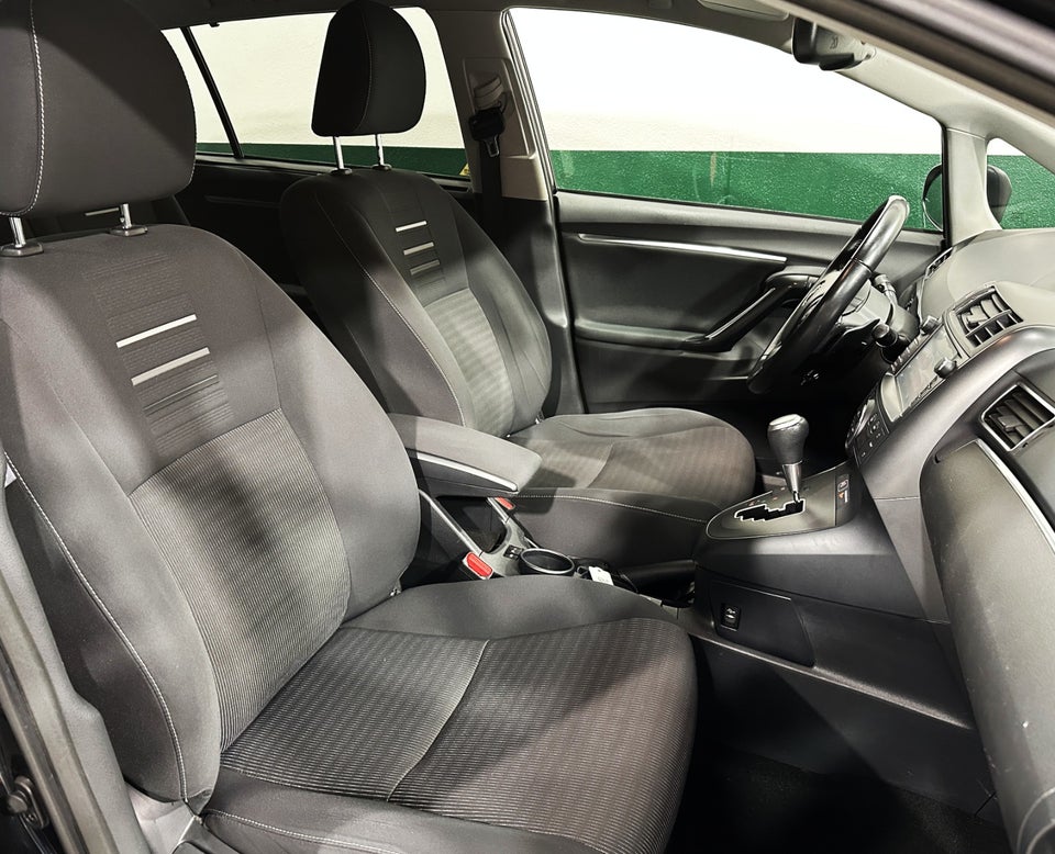 Toyota Verso 1,8 VVT-i T2 Touch MDS 7prs 5d