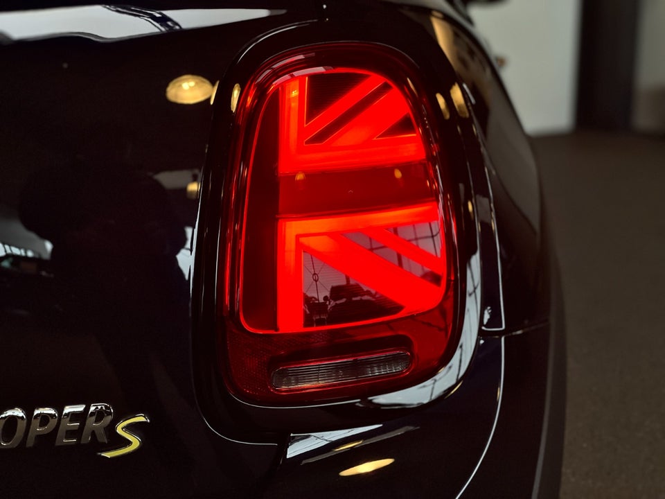 MINI Cooper SE Yours Trim 3d