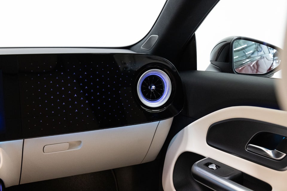 Mercedes CLA250+ EQ Progressive Advance Plus 4d