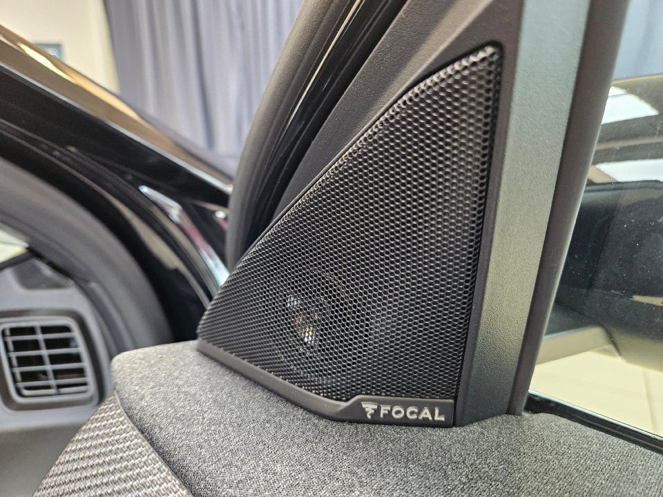 Opel Grandland-e 73 GS Sky 5d