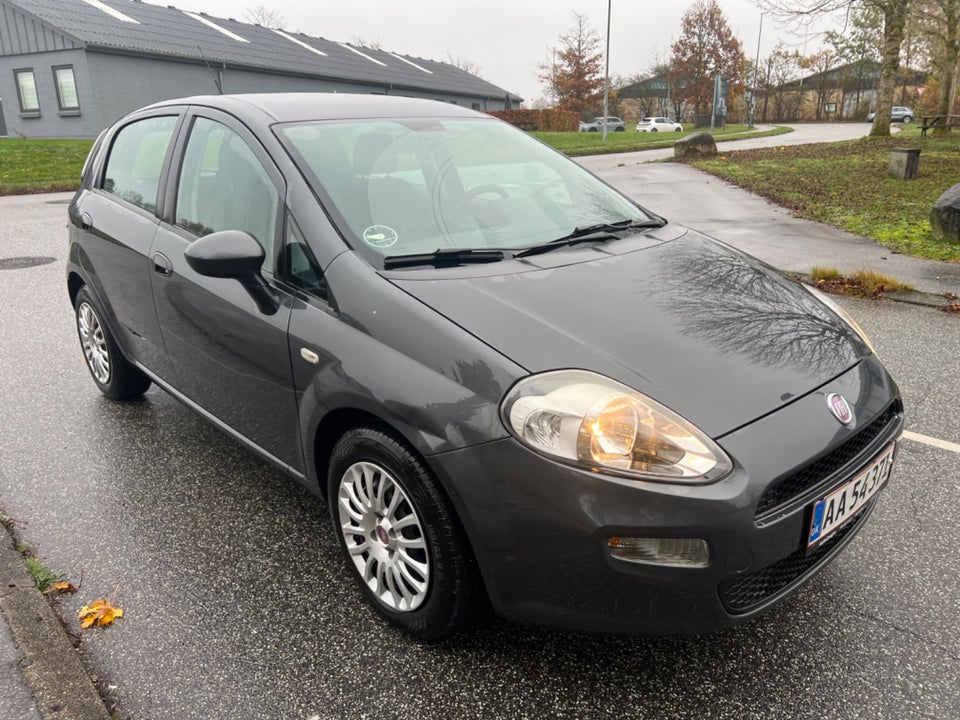 Fiat Punto 1,3 MJT 85 Lounge 5d