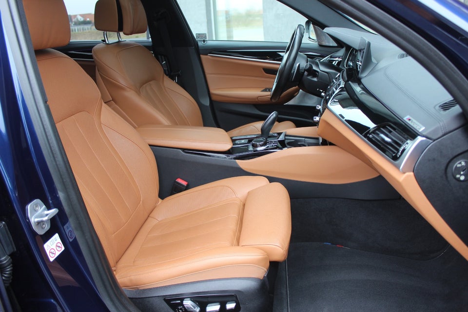 BMW M550i 4,4 xDrive aut. 4d