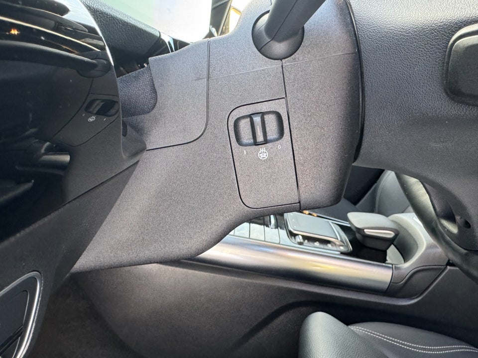 Mercedes EQA250+ Progressive 5d