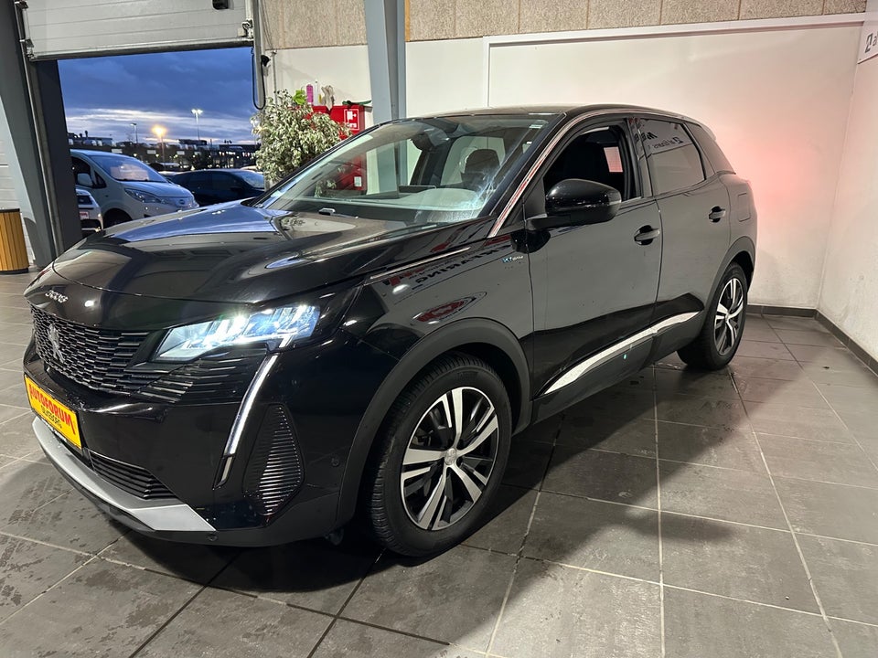 Peugeot 3008 1,6 Hybrid Allure Pack LTD EAT8 Van 5d