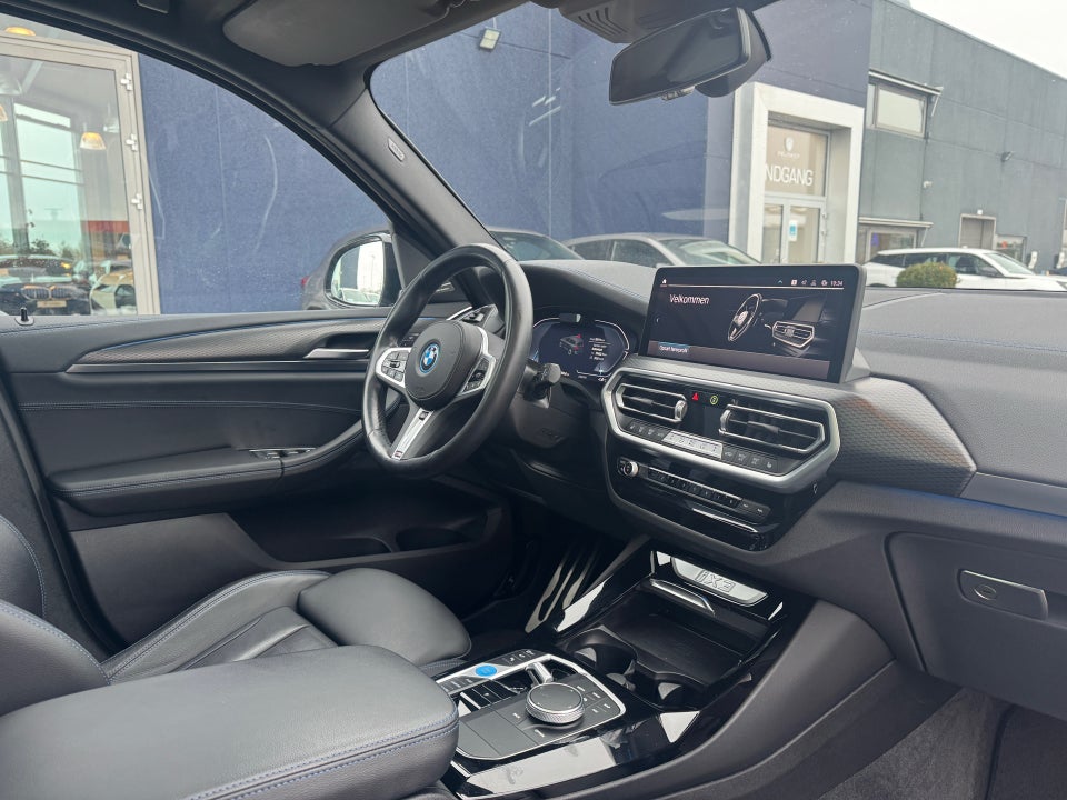 BMW iX3 Charged Plus M-Sport 5d