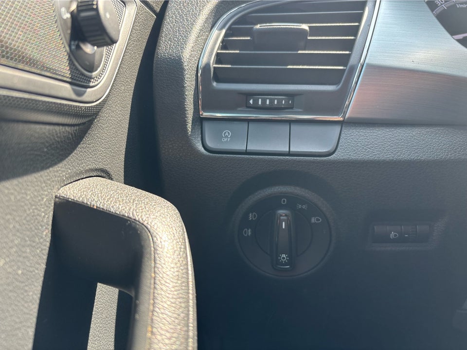 Skoda Fabia 1,0 MPi 60 Ambition 5d