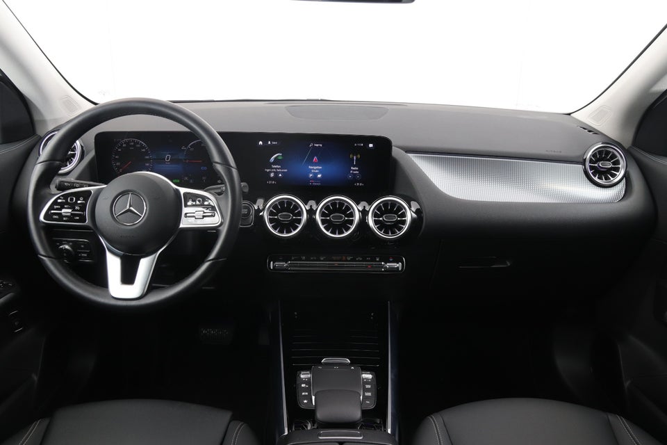 Mercedes EQA250 Progressive 5d