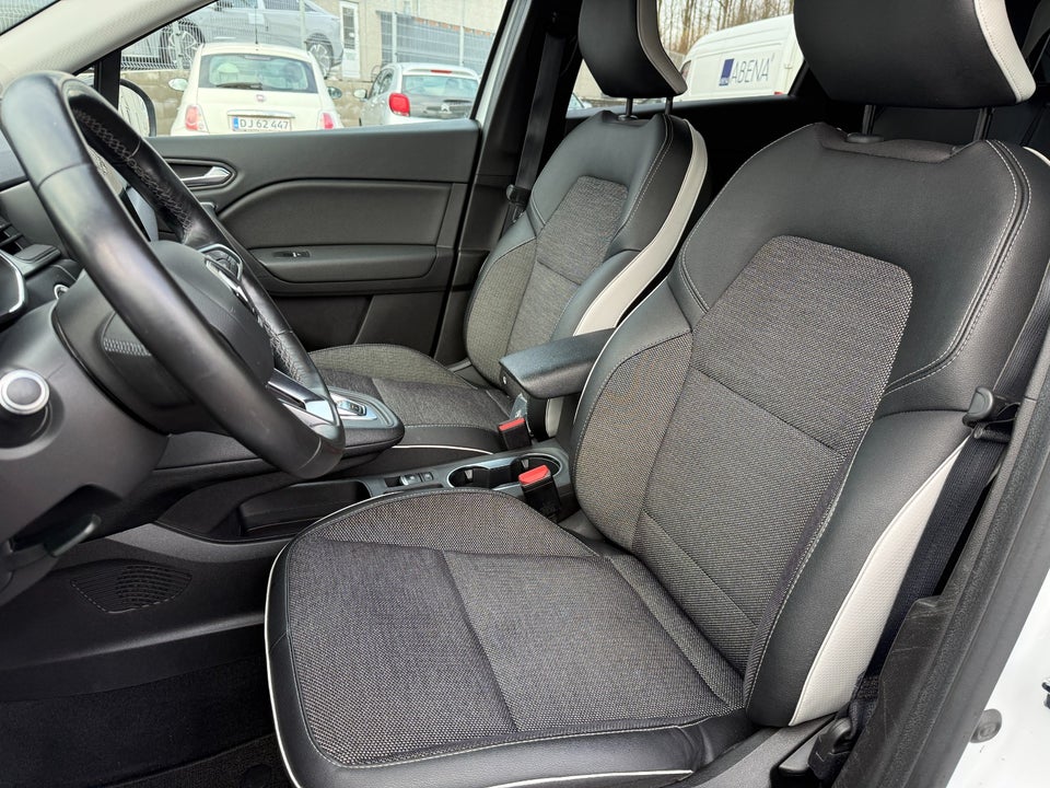 Renault Captur 1,6 E-Tech Intens 5d