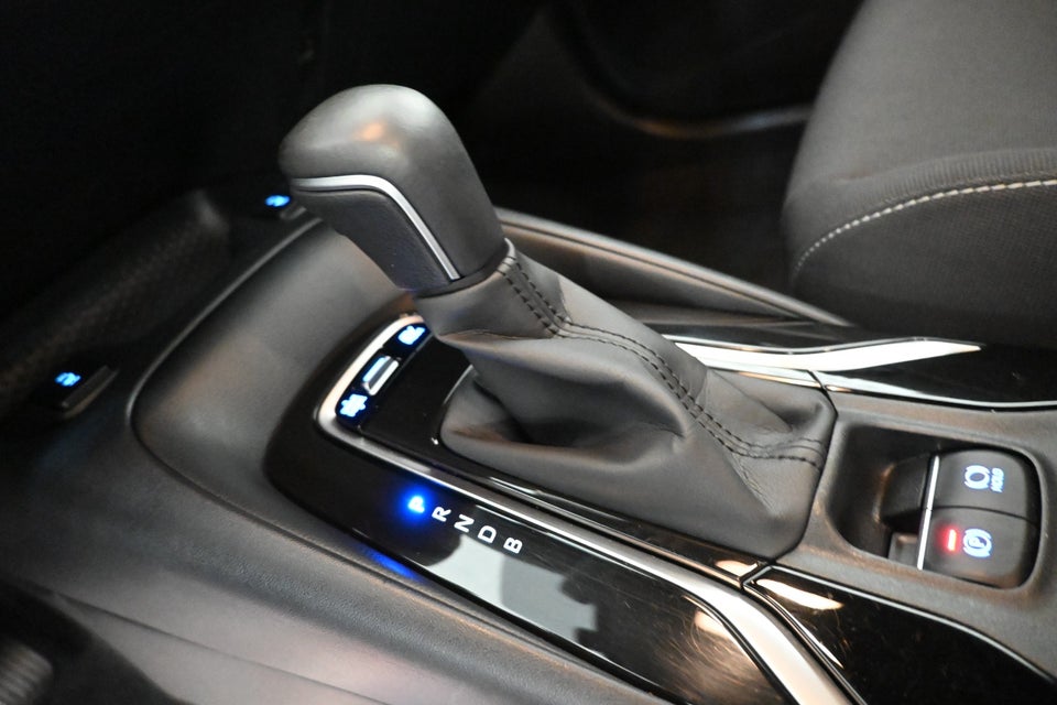 Toyota Corolla 1,8 Hybrid H3 MDS 5d