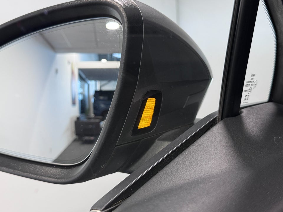 Audi Q4 e-tron 40 Advanced 5d