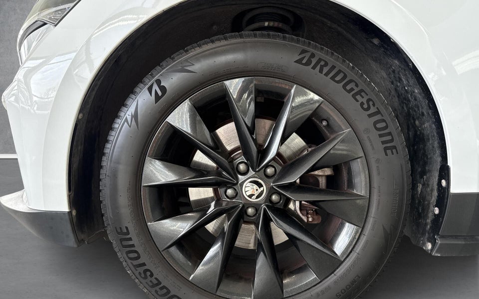 Skoda Enyaq 60 iV 5d