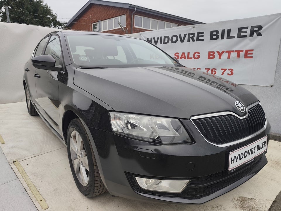 Skoda Octavia 1,2 TSi 105 Elegance DSG 5d