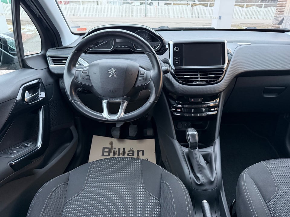 Peugeot 208 1,2 VTi 82 Allure 5d