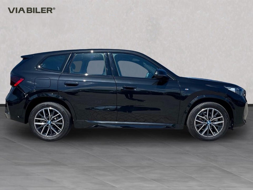 BMW iX1 eDrive20 M-Sport 5d