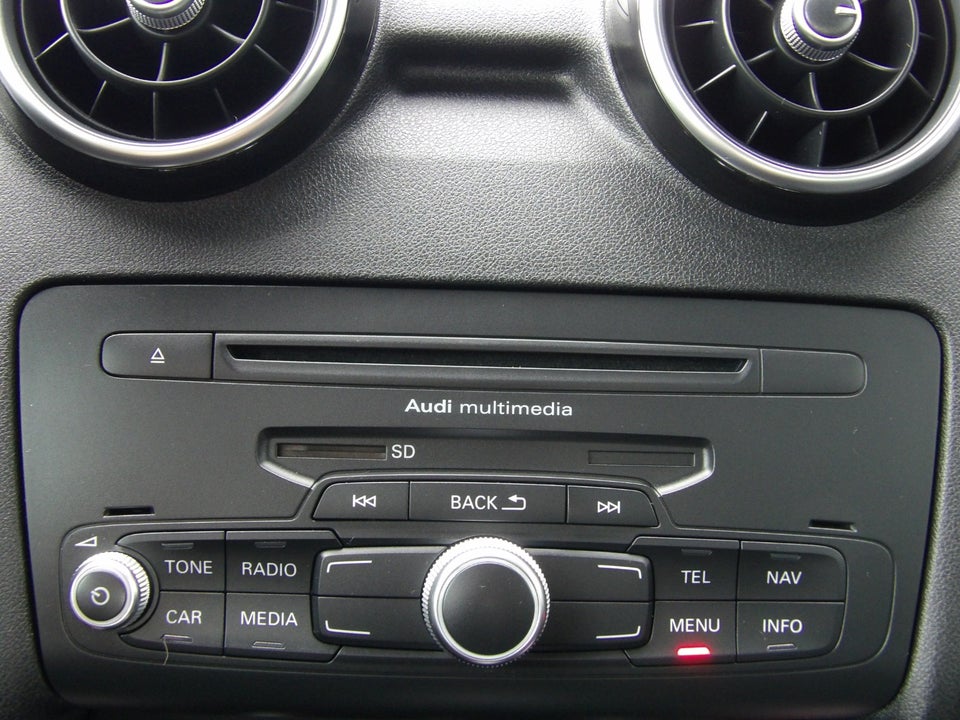 Audi A1 1,4 TFSi 185 Ambition S-line S-tr. 3d