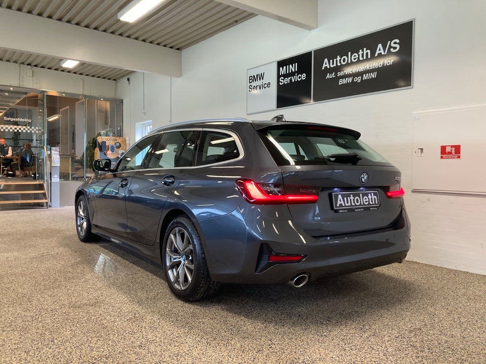 BMW 330e 2,0 Touring Sport Line aut. 5d