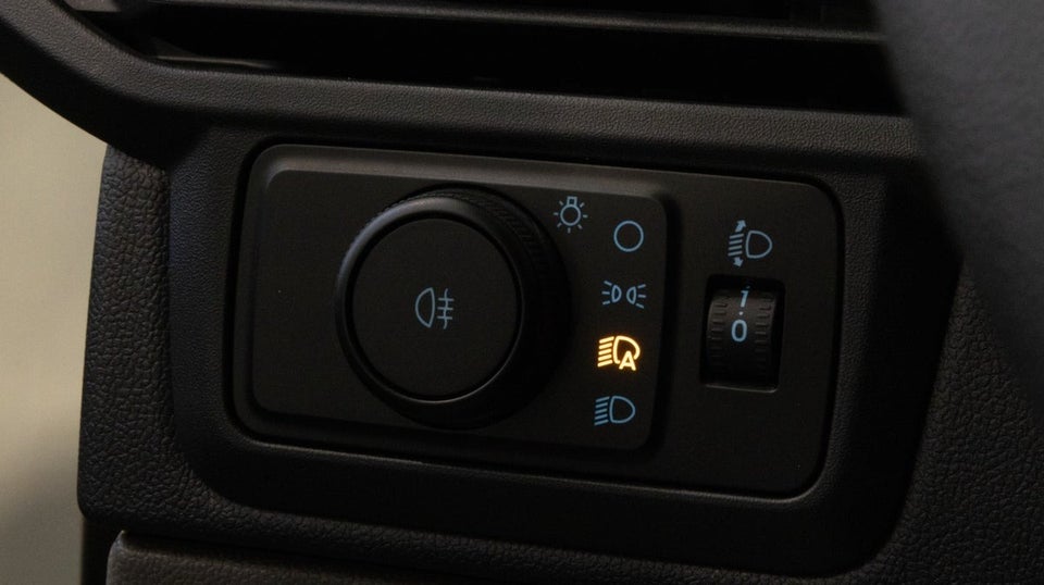 Ford Transit Custom 320L 2,0 EcoBlue Trend aut.