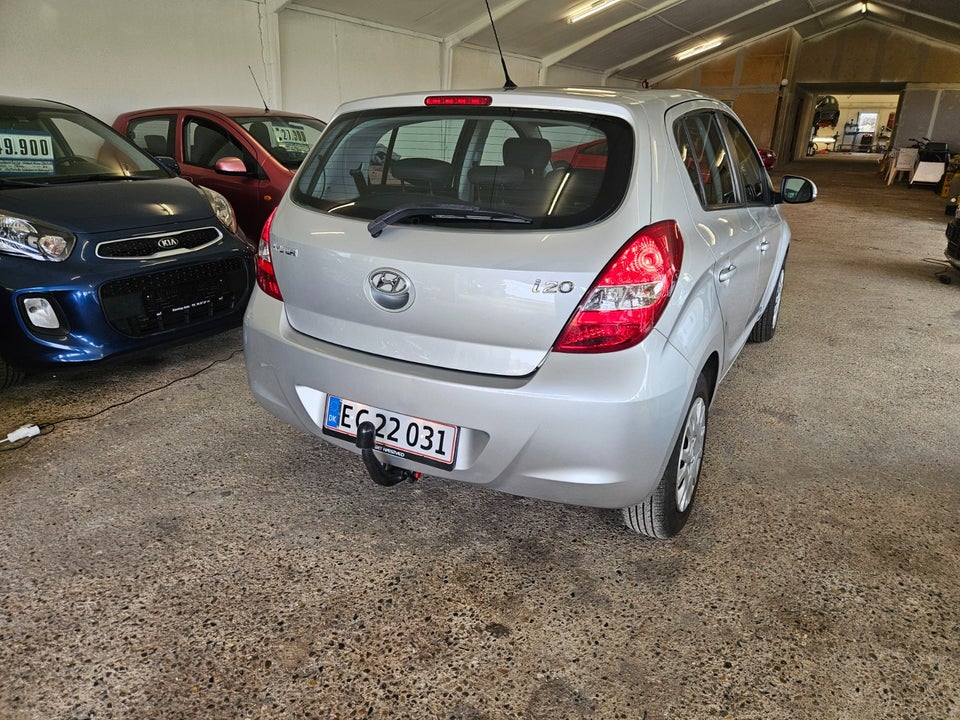 Hyundai i20 1,25 Classic 5d