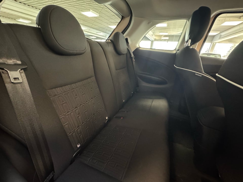 Fiat 500e 42 Icon 3+1 4d