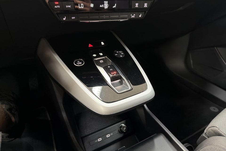 Audi Q4 e-tron 45 Progress 5d