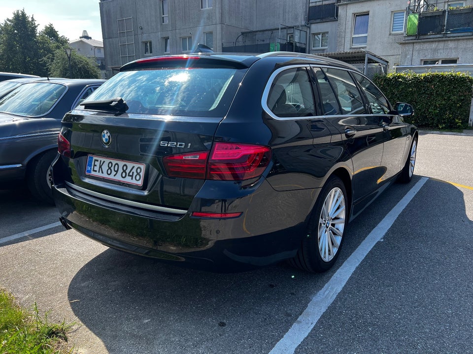 BMW 520i 2,0 Touring aut. 5d