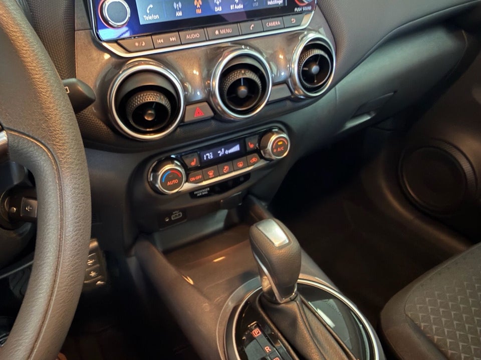 Nissan Juke 1,0 Dig-T 114 Acenta DCT 5d