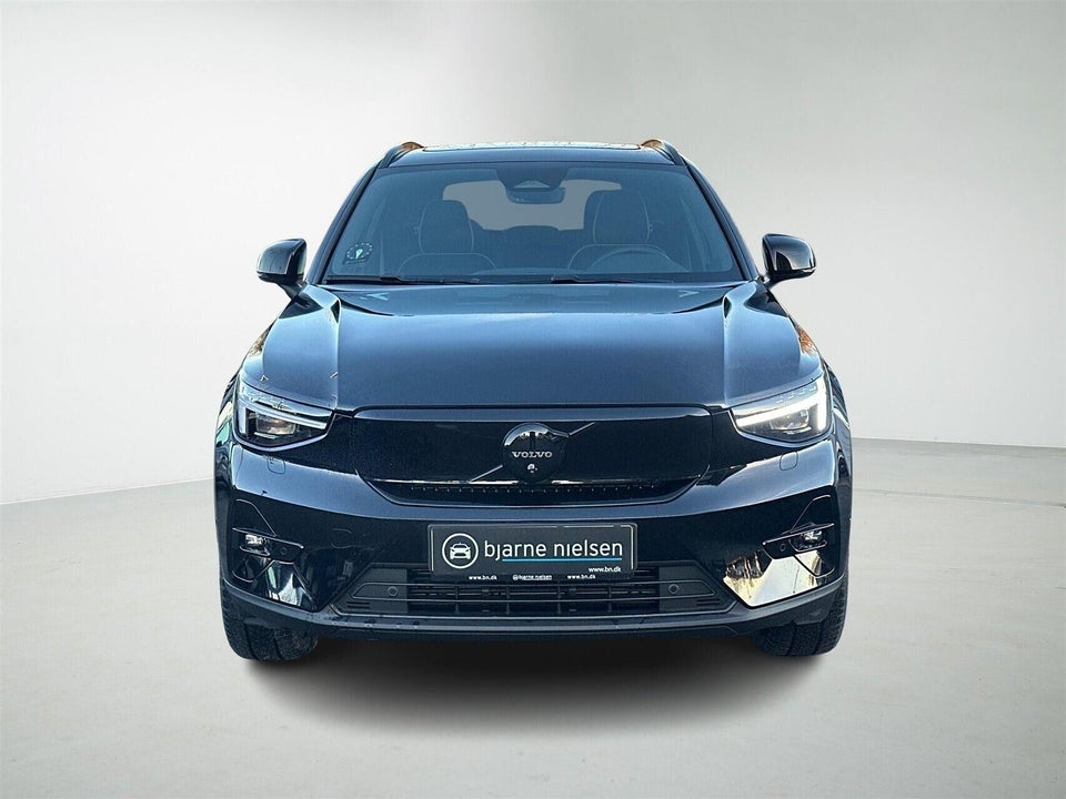 Volvo EX40 Extended Range Black Edition Excess 5d