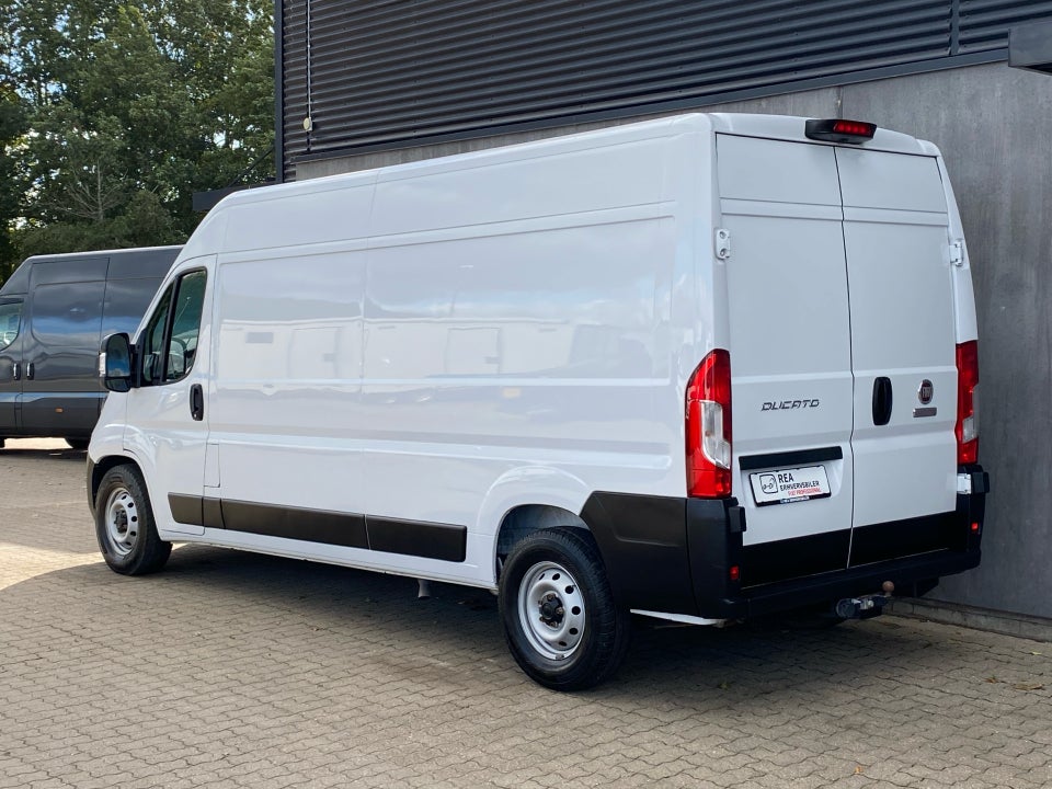 Fiat Ducato 35 2,2 MJT 140 Kassevogn L3H2 aut.