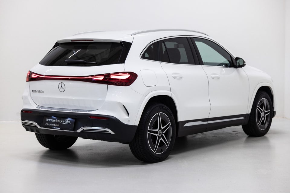 Mercedes EQA250+ AMG Advance 5d