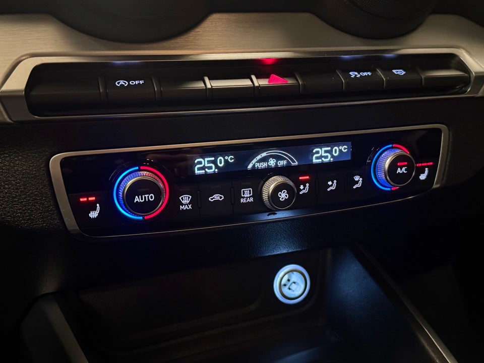 Audi Q2 1,4 TFSi 150 Sport S-tr. 5d