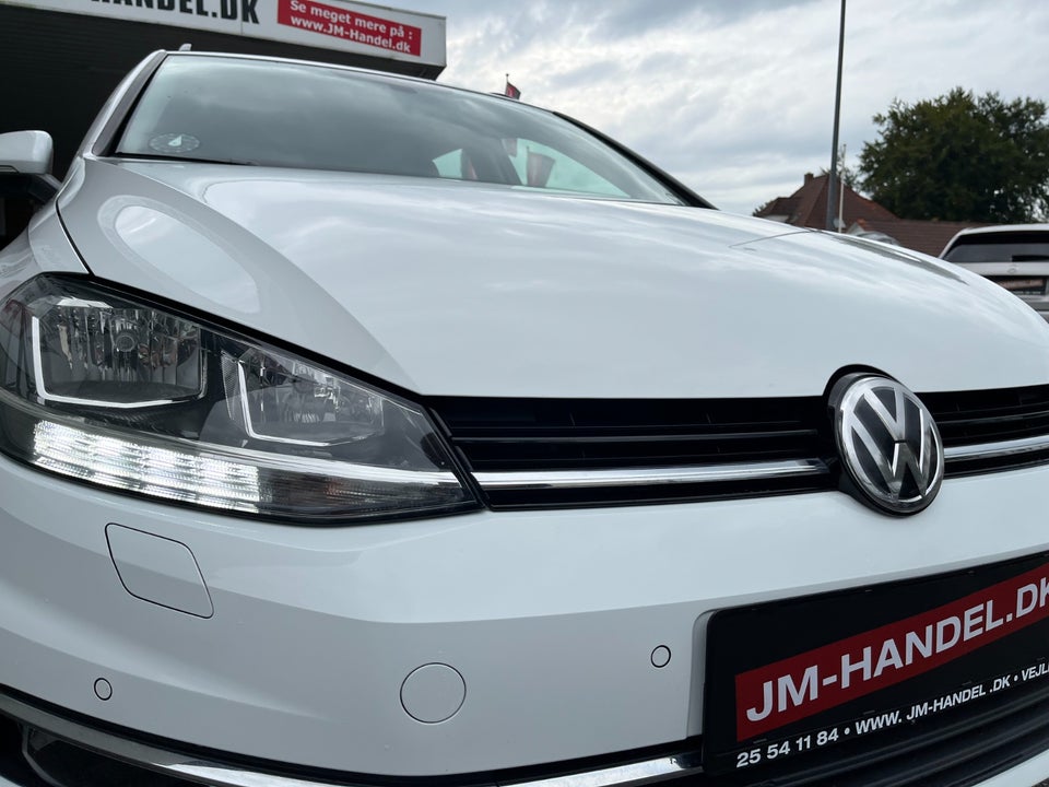 VW Golf VII 1,4 TSi 125 Comfortline Variant 5d