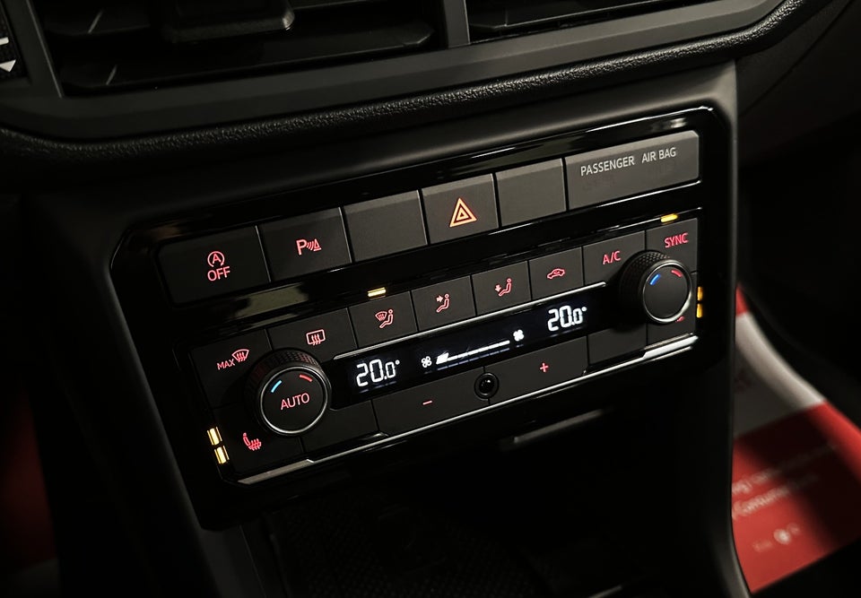 VW T-Cross 1,0 TSi 115 Life+ DSG 5d