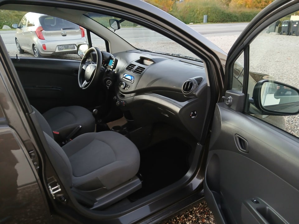 Chevrolet Spark 1,0 Life+ 5d